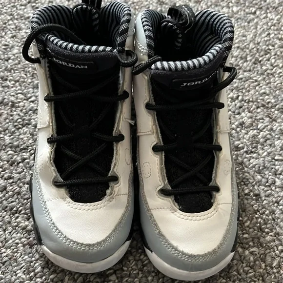 Jordan retro 9 toddlers - Picture 2 of 8